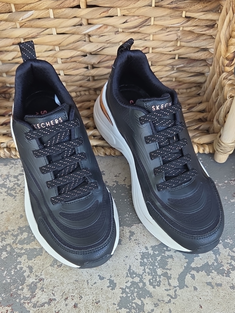 WOMENS SKECHERS SLIP-ONS